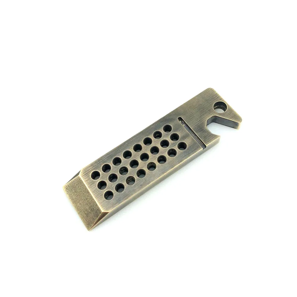 

1 Pcs Brass Bottle Opener Handmade Color Pocket Portable Multi Tool Outdoor EDC Keychain Screwdriver Crowbar Kitchen Accessories