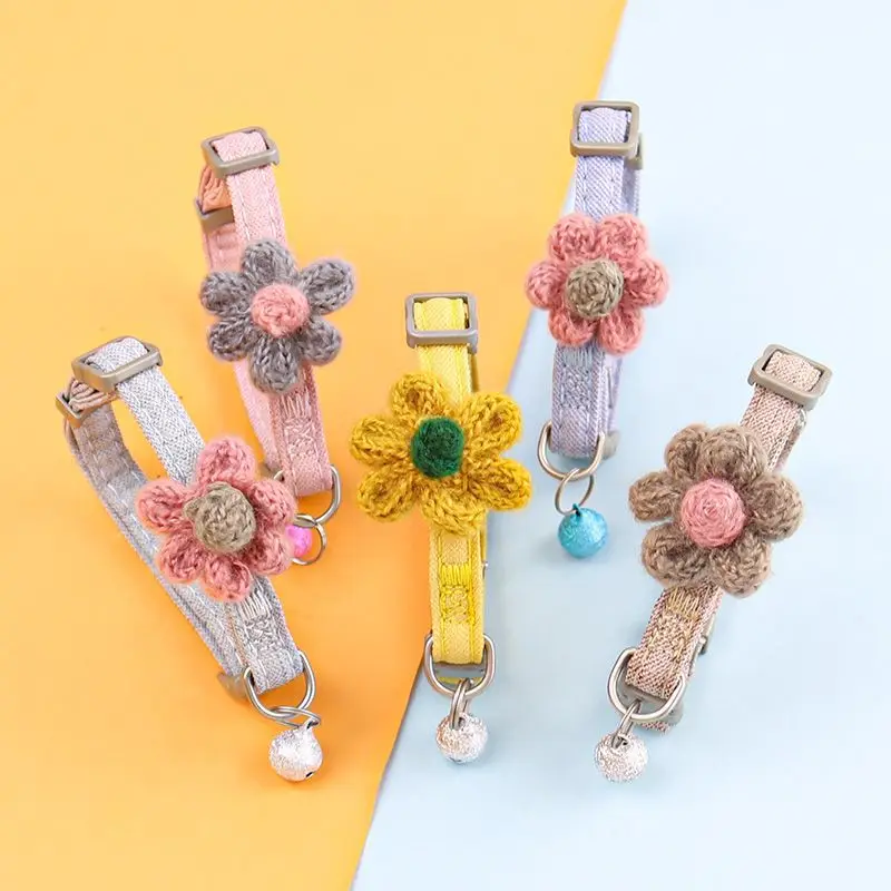 

Cute Cat Collar Knitted Flower Pet Collar With Bells Cat Collar Solid Color Cotton Pendant Adjustable