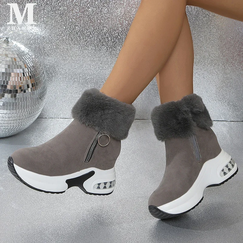 Женские замшевые ботильоны на меху полусапожки платформе и среднем каблуке