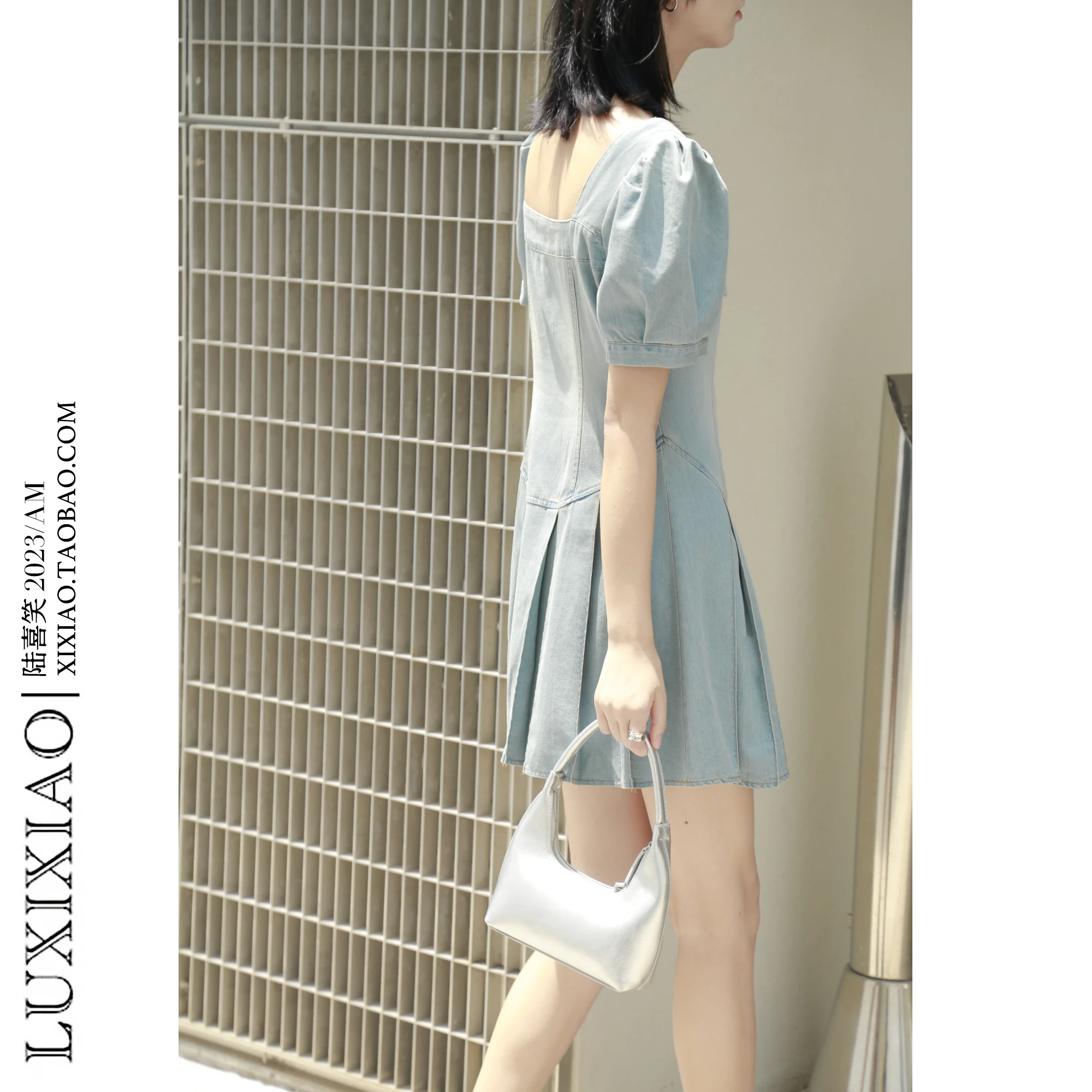 Роскошное платье 2024 новый пуловер плиссированное короткое A Word женское с пышными