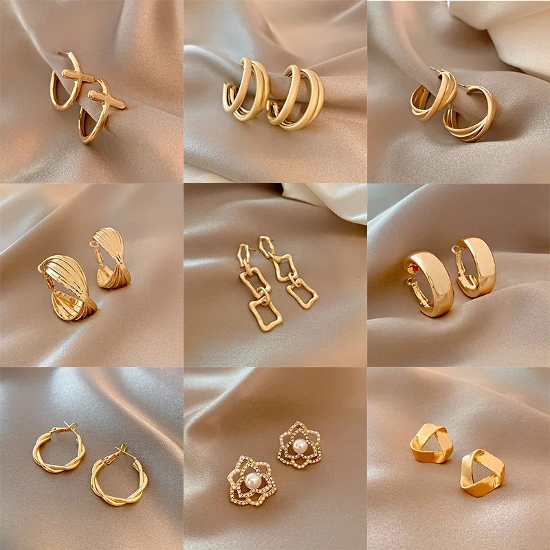 

Geometry Pearl Earring Set Heart Leopard for Women Girls Hoop Earrings Gold Metal Square Round Party Jewelry for Woman