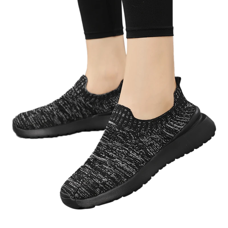 

Кроссовки женские на мягкой подошве, весна-лето