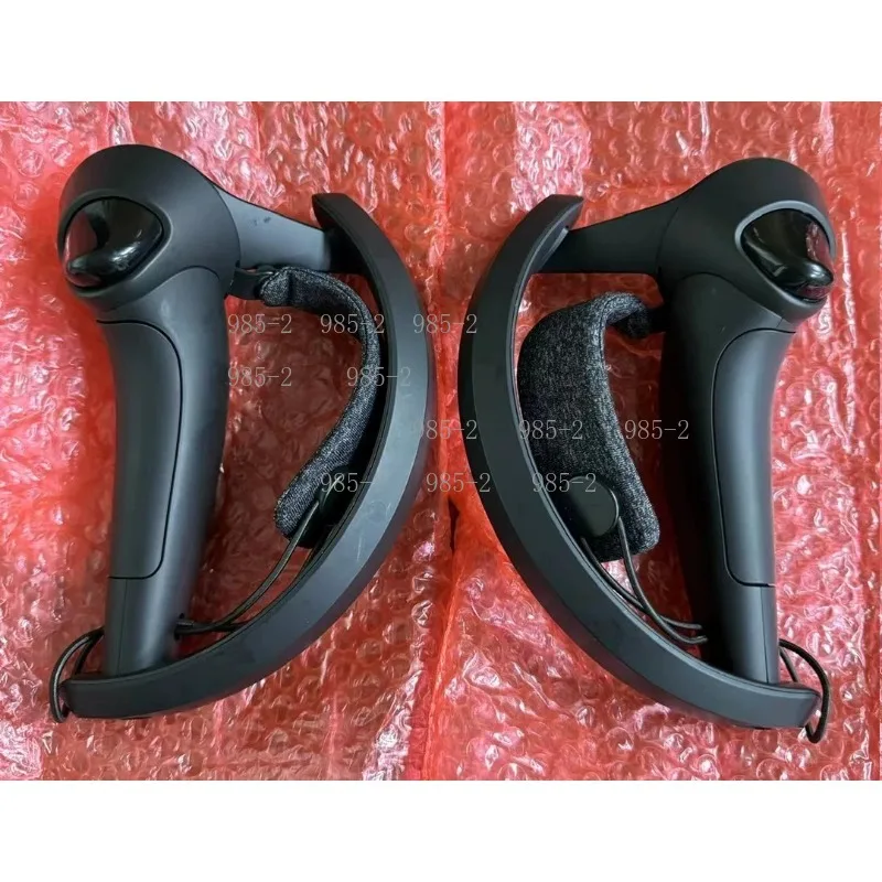Фото Новые контроллеры Valve Index Knuckles для VR-игр, совместимые с HTC Vive Pro Steam №2