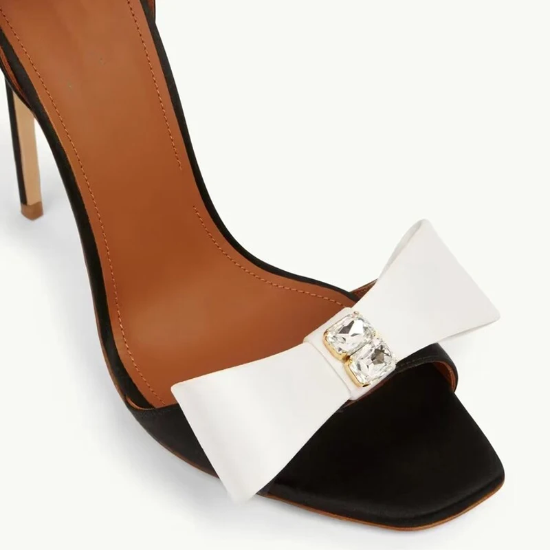 Босоножки женские летние на тонком высоком каблуке с квадратным носком