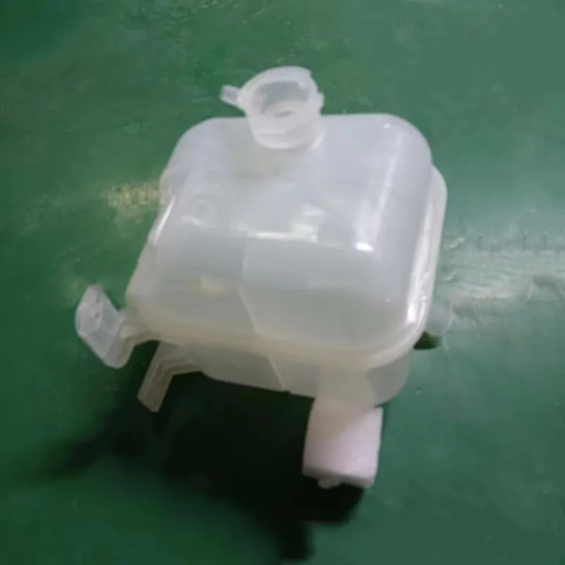 

Совершенно новые автомобильные аксессуары 25431-2E100 254312 E100 для HYUNDAI TUCSON 2004-2006 KIA SPORTAGE 2,0 л 2,7 л бак для радиатора