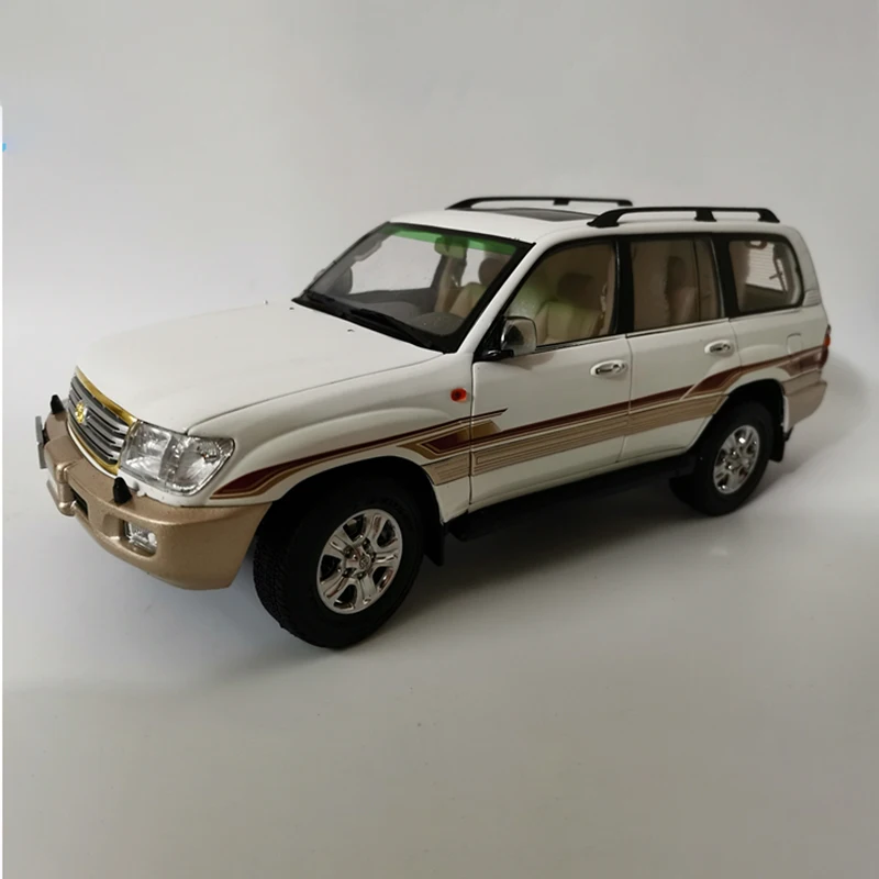 

Diecast 1:18 Scale Land Cruiser LC100 Alloy Simulation Car Model Collection Souvenir Display Ornaments Vehicle Toy