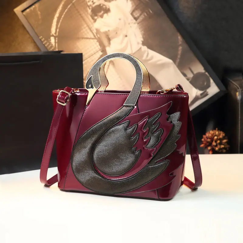 

Genuine leather women's new national style swan embroidery single shoulder crossbody carrying bag large capacity shoulder bag