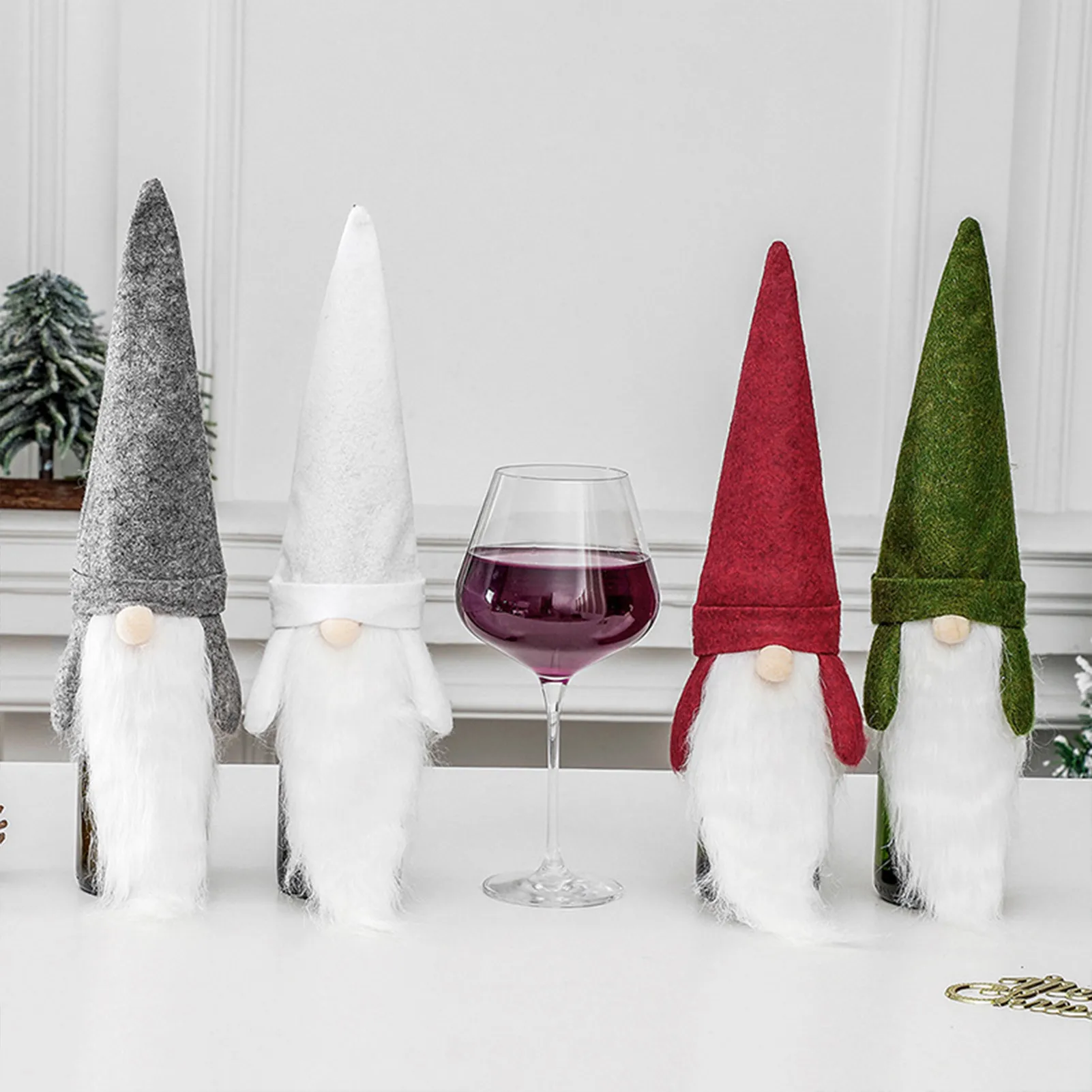 

Gnome Wine Bottle Cover Handmade Tomte Wine Bottle Toppers Reusable Faceless Doll Plush Champagne Bottle Cover for Christmas