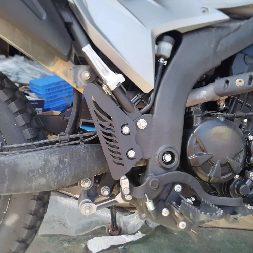 Защитный чехол для заднего тормозного цилиндра LONCIN VOGE 300