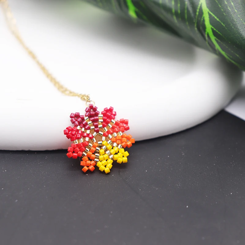ZHONGVI изысканное цветочное ожерелье для женщин Миюки ручной работы из бисера