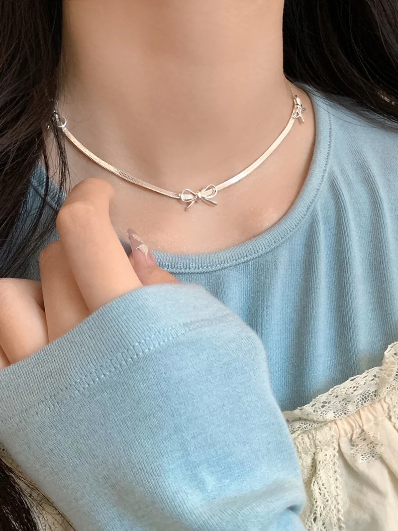 Серебряный бант цепочка со змеиными костями женская продвинутая новая для