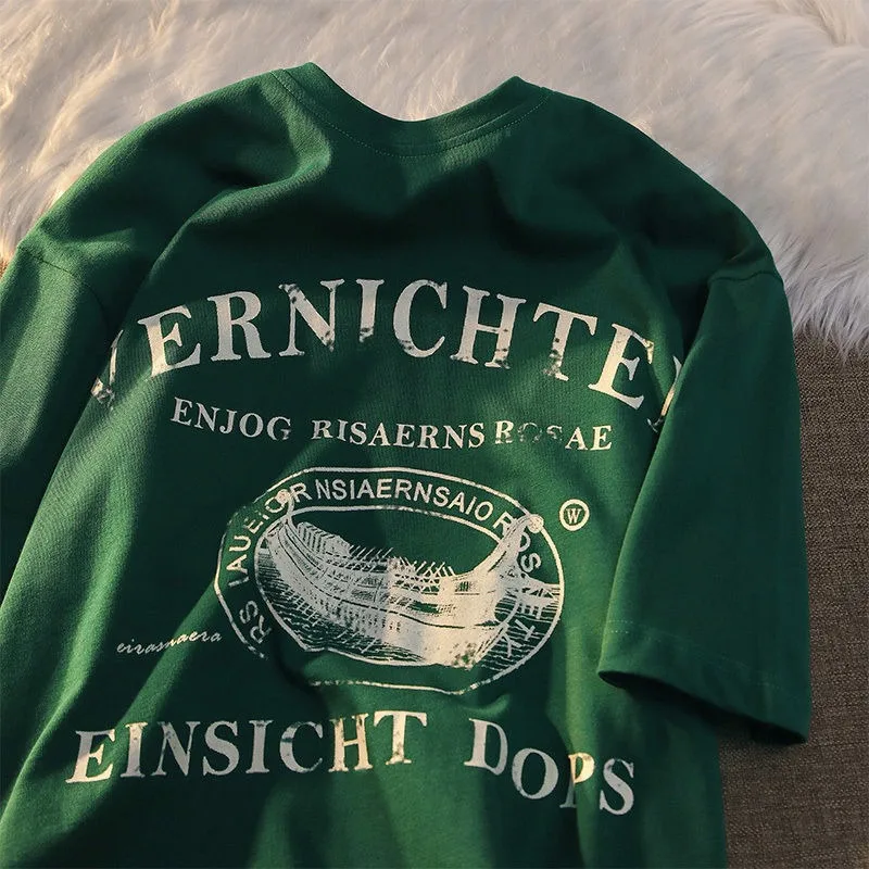 Рисунок 5 - Американская Ретро футболка с коротким