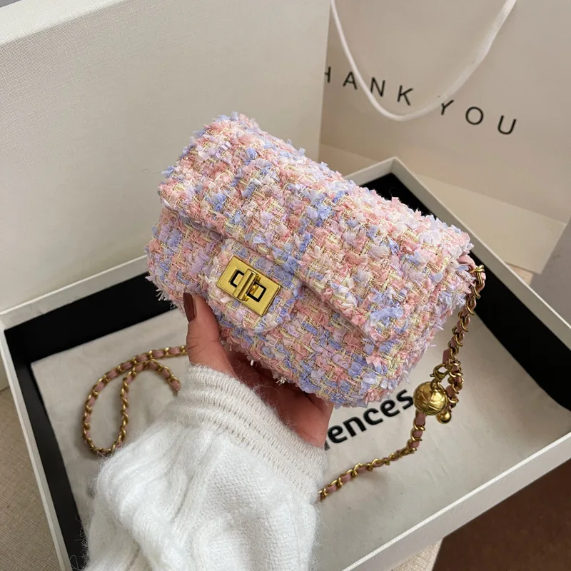 

Cute Mini Woolen Shoulder Bag Design Branded Women Handbag Chain Crossbody Sling Bag 2021 Hit Winter New Party Clutch