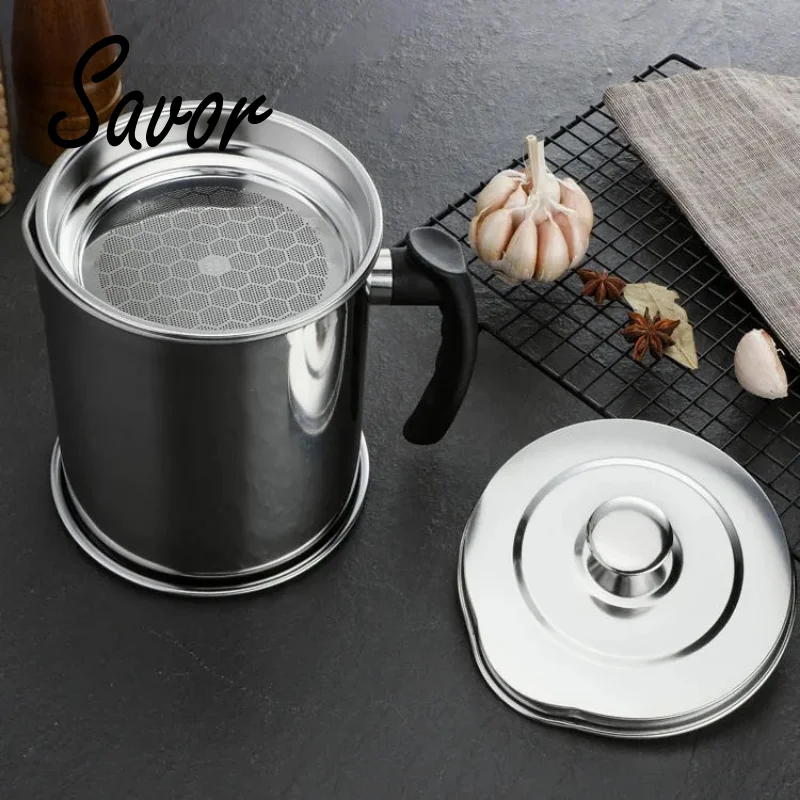 

1.3L Oil Filter Pot Stainless Steel Oil Storage Can Large Capacity Kitchen Grease Dripping Separator with Lid Oil Storag Pot