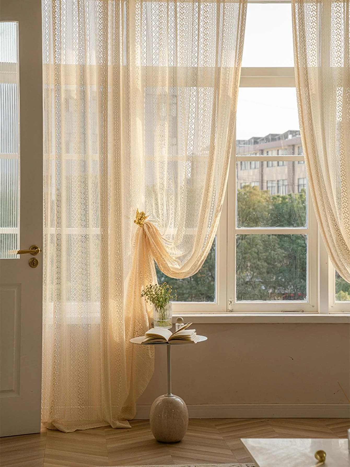 Тюлевая занавеска в японском стиле бохо