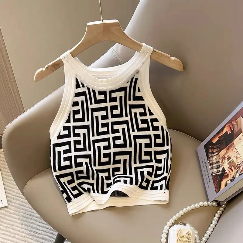 

Spring Summer 2023 New Vintage Color-block Sleeveless Letter Vest Women's Versatile Cropped Top Knitted Tank Top Women