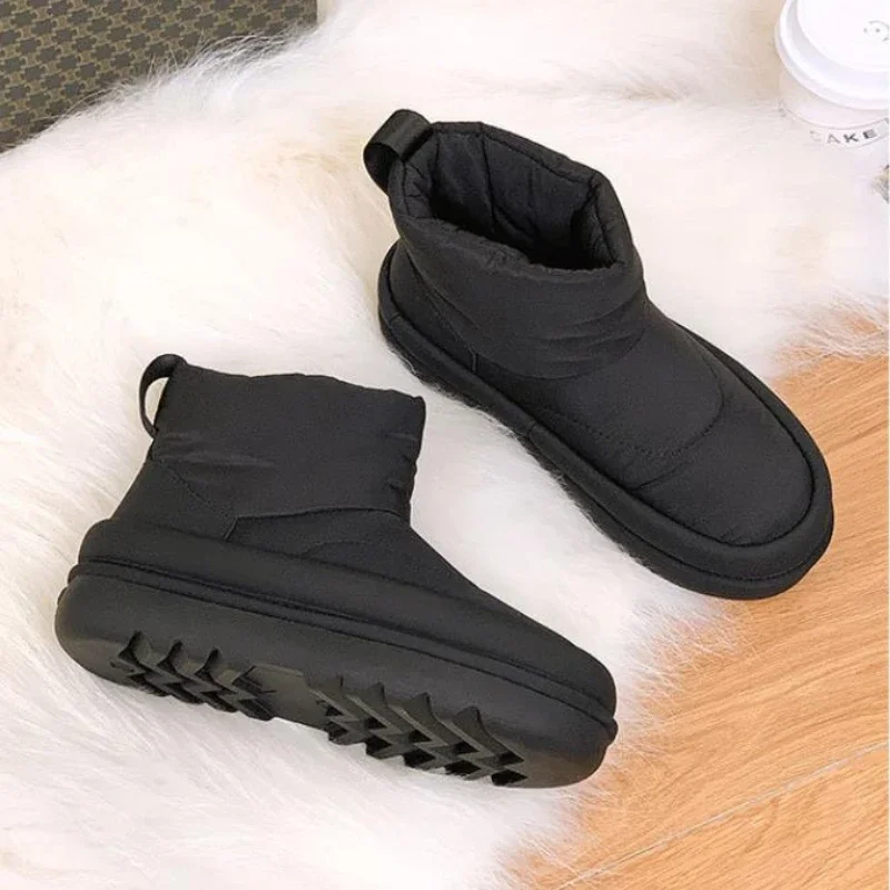 Удобные пуховые тканевые кроссовки 3 5 см из натуральной кожи на танкетке зимние