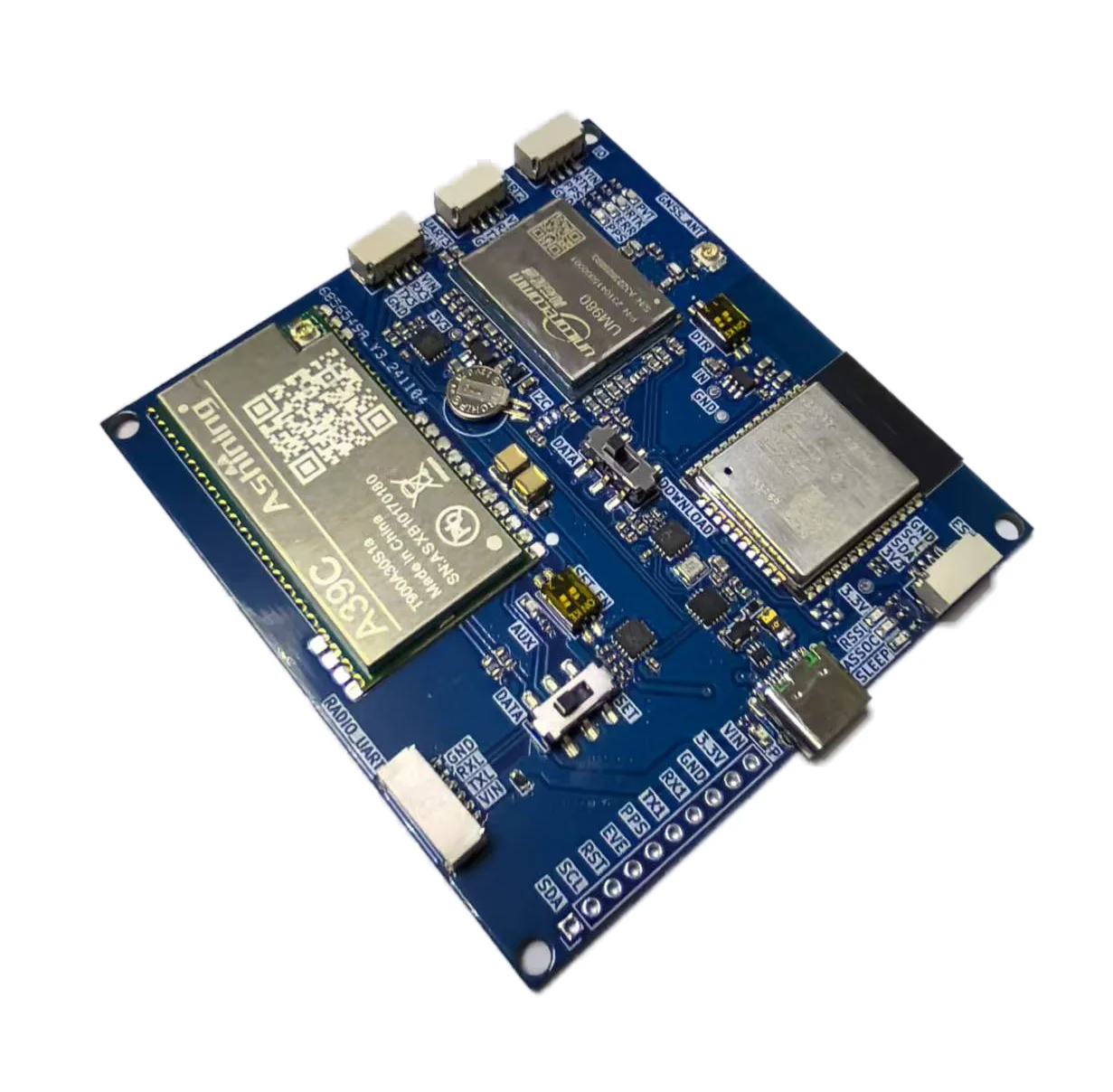 Фото Высокоточный навигационный модуль RTK UM980 ESP32 LORA для беспилотных газонокосилок №1