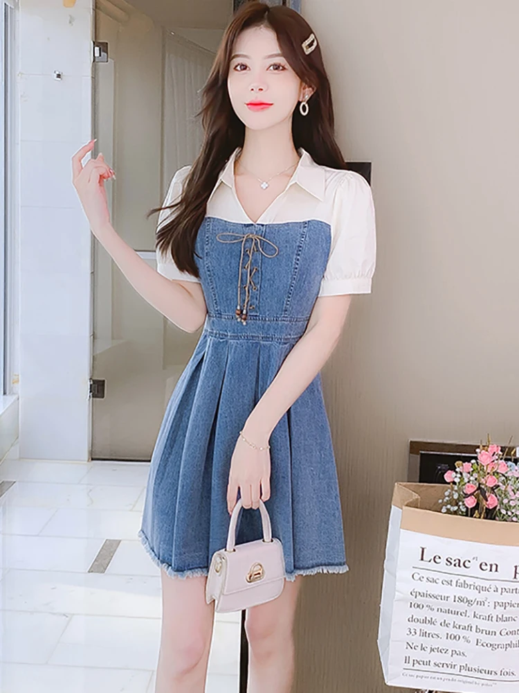 Летнее синее джинсовое лоскутное белое платье миди с воротником-поло женское