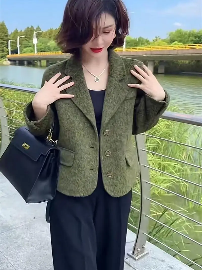 Tiktok Net Red Temperament Модный белый 2024 Осень и зима Новый западный Sle Женский зеленый