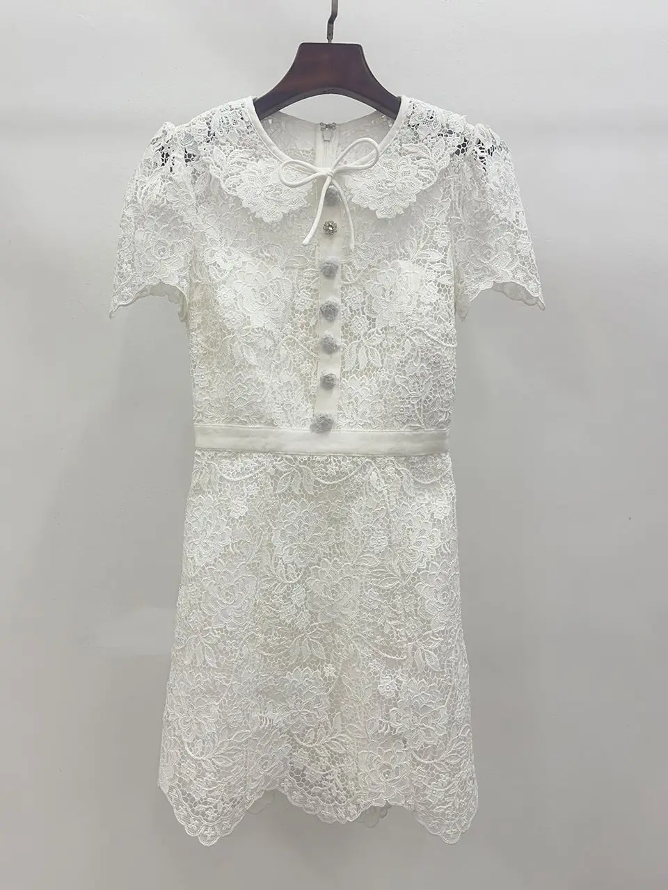 Women White Lace Hollow out Dresses Rhinestone Buttons Elegant Peter pan Collar Short Sleeve Lady Lace-up Mini Robe Summer 2023