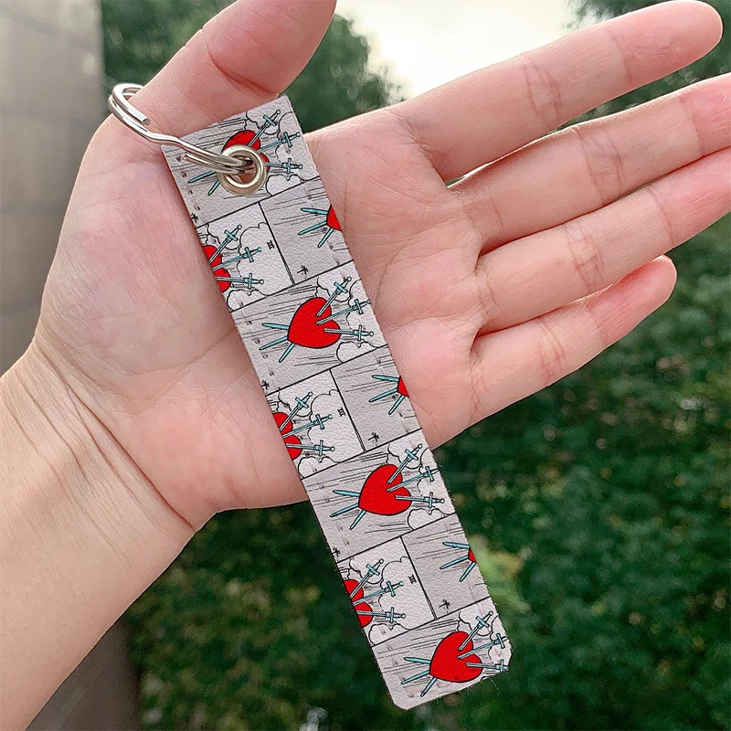 

Three Of Swords Tarot Leather Keychain Cute Strap Keyrings Hanging Holder Bag Car Wallet Trinket Keychain Hanging Decoration