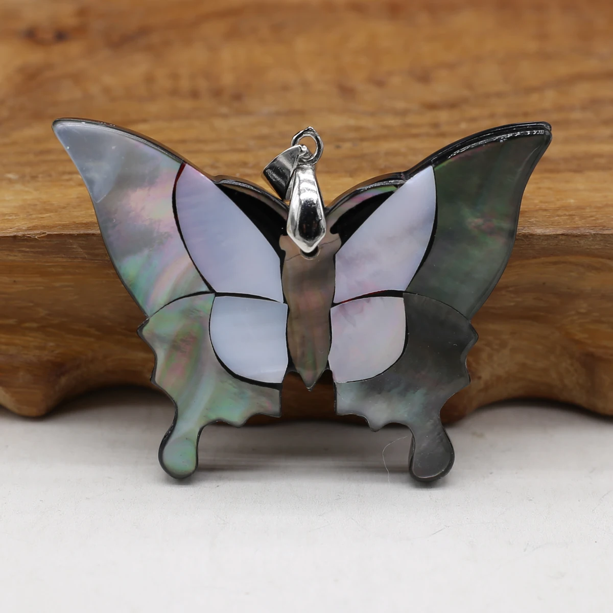 

New Cute Butterfly Shape Mother of Pearl Art Pendants Good Quality for Jewelry Making Diy Necklace Earring Reiki Heal Gifts