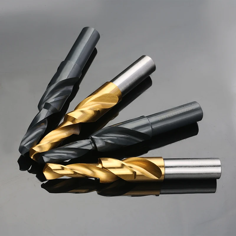 Ступенчатое сверло с зенкером двойное режущее из быстрорежущей
