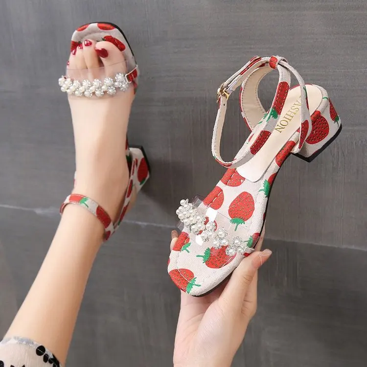 

Сандалии женские с квадратным носком, удобная обувь на каблуке, с ремешком с пряжкой и жемчугом, большие размеры бежевые, лето 2022