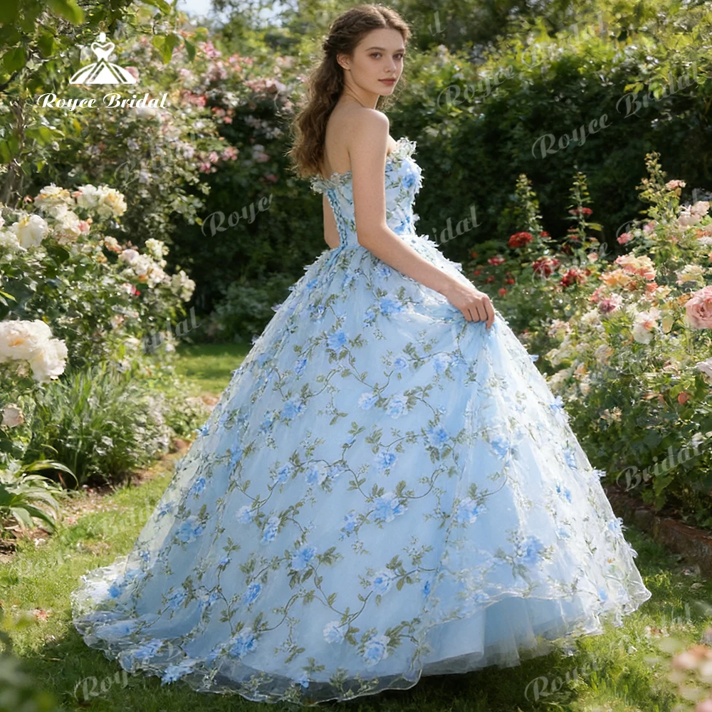 Фото Роскошное вечернее платье Roycebridal Garden Fairy для выпускного вечера, без бретелек, светло-голубое, в стиле бохо, сине-зеленое, с цветочным узором, на заказ №3