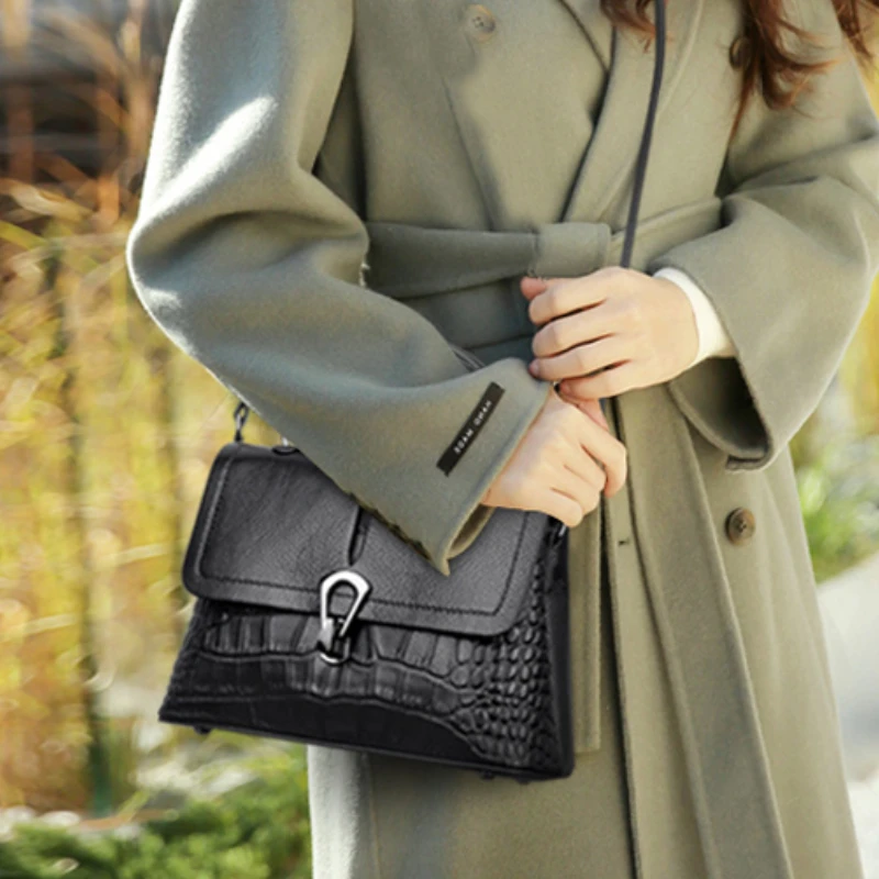 

2022 New Genuine Leather Women's Shoulder Bag Luxury Design Shoulder Handbag Lady Handbags Soft Cowhide Top Handle Messenger Bag