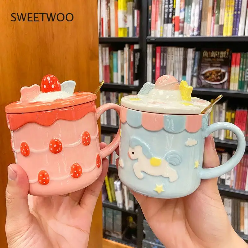 Креативная керамическая кружка в виде клубники для кофе с милыми конфетами