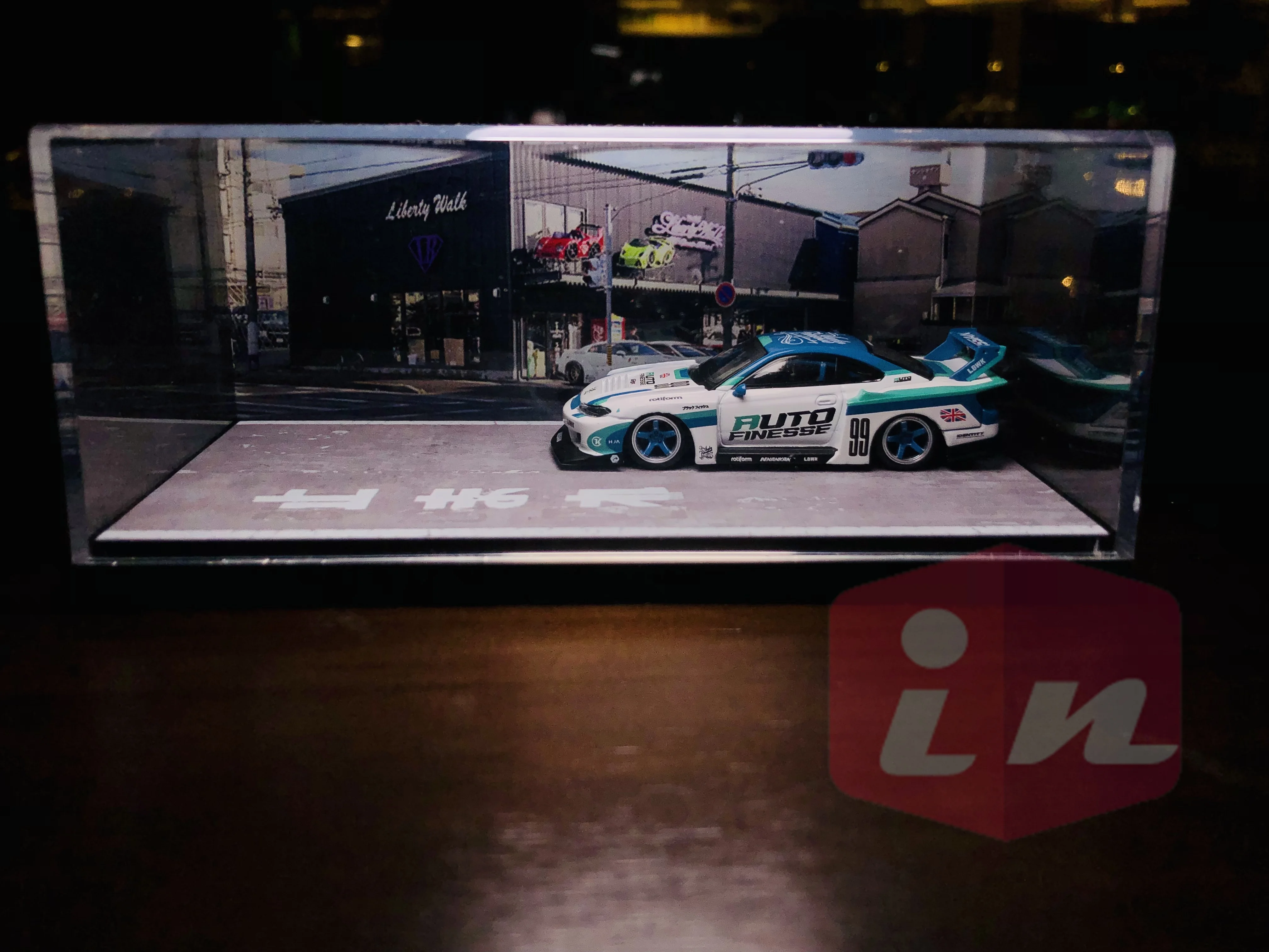 

Миниатюрная модель машины S15 SILVIA, литой коллекции, хобби игрушки, 1:64, 490 фунтов
