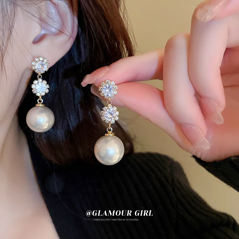

French Luxury Shiny Crystal Round Pearl Drop Earrings for Women Girls Fashion Aesthetic Causal Party Earrings Lady Jewelry Gift