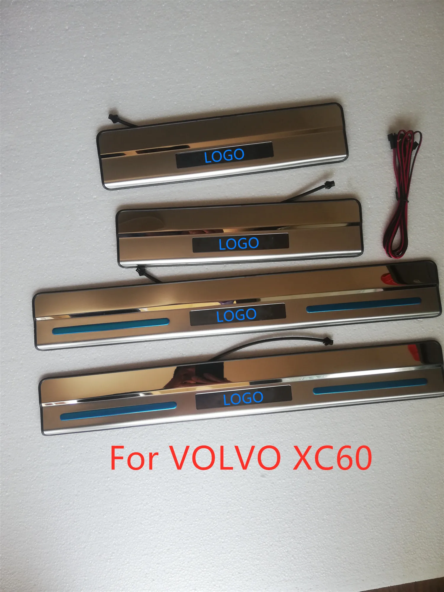 

LED Automobile Stainless Steel Scuff Plate Door Sill Strip Welcome Pedal Car Styling for Volvo XC60 2008 2009 2010 2011-2017