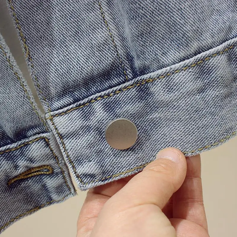 Куртка женская джинсовая с большими карманами модная Свободная верхняя одежда