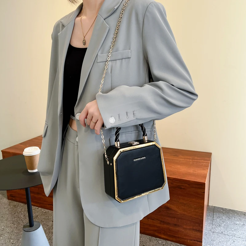 2023NEW Hard Box Shape PU Leather Crossbody Baq with Short Rope Handle for Women Shoulder Handbags and Purses Lady Travel Tote