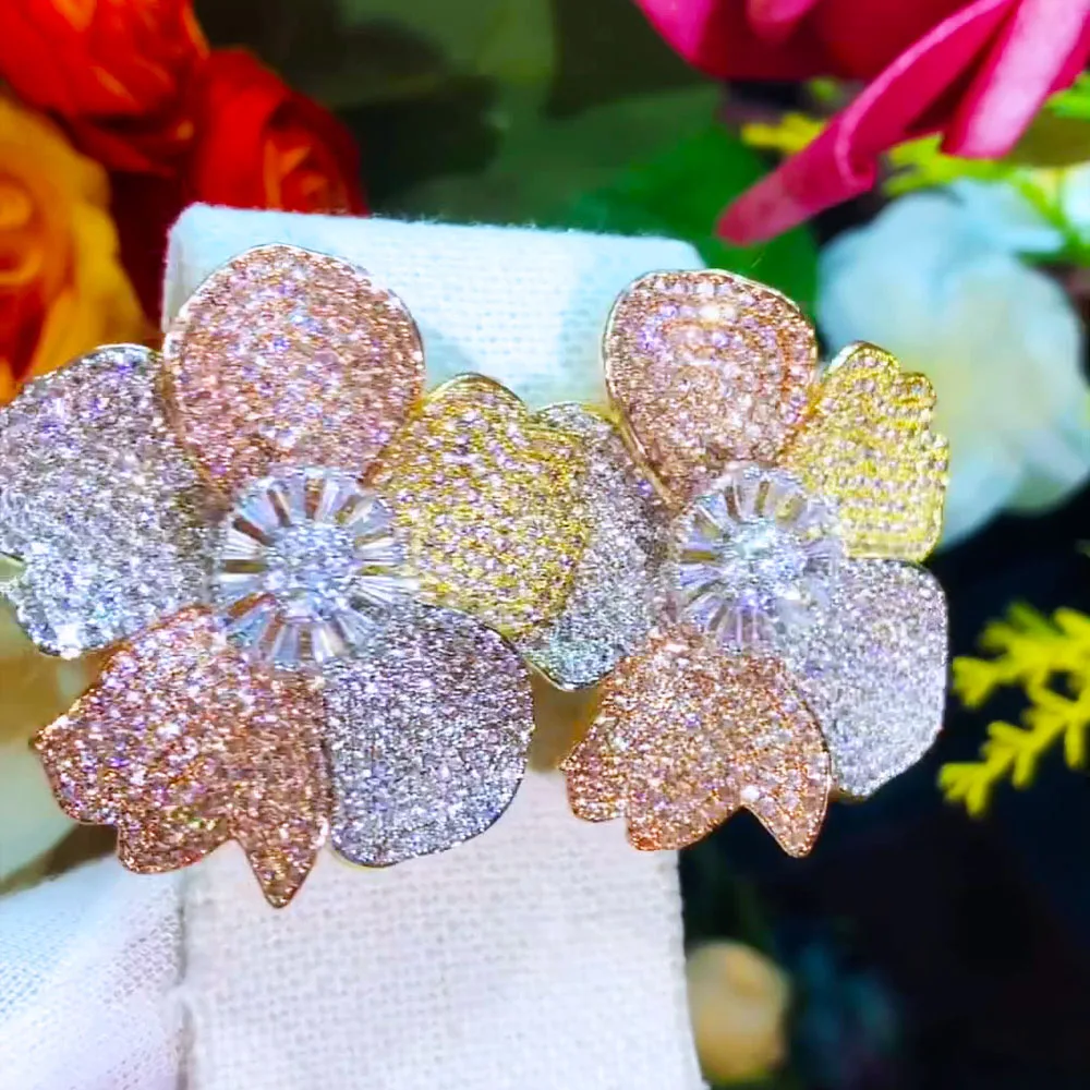 

missvikki Sweet Big Tricolor Flower Stud Earrings Noble Symbol Jewelry for Bridal Women Wedding Engagement Party Accessories