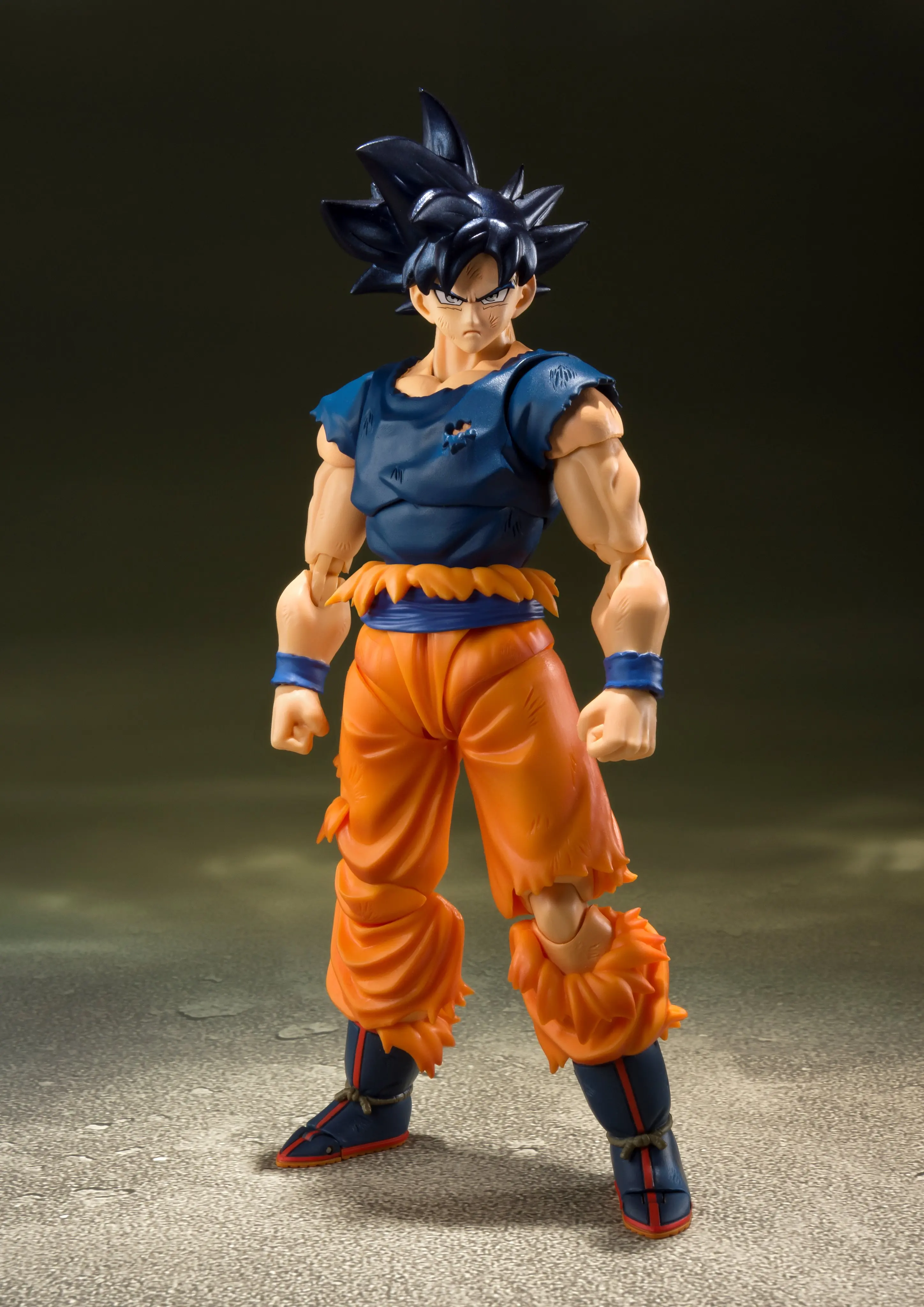 В наличии BANDAI SHF Драконий жемчуг супер S H фигуртс герой ограниченный SSJ2 Гоку