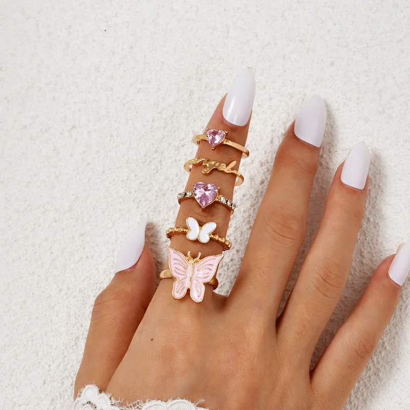 

Vintage Butterfly Ring for Women Girls Pink Heart Rhinestone Rings Jewelry Gift