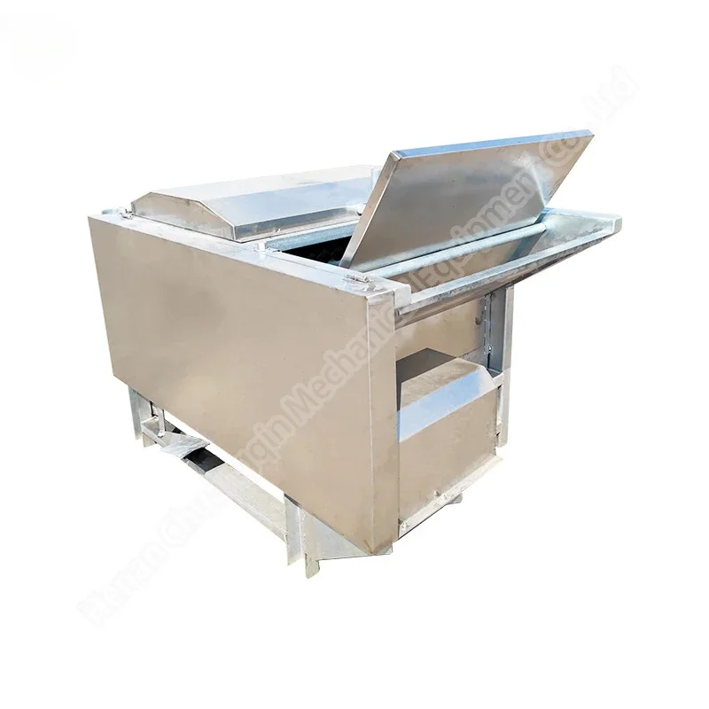 Машина для извлечения курицы и скорлупы разбивания птицы. Большая машина курицы.