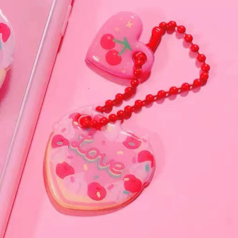 

Korean Style INS Bow Bear Pendant Photo Album Hanging Chain Love Cake Pendant Ornaments Keychains Photo Albums Chains Keychain