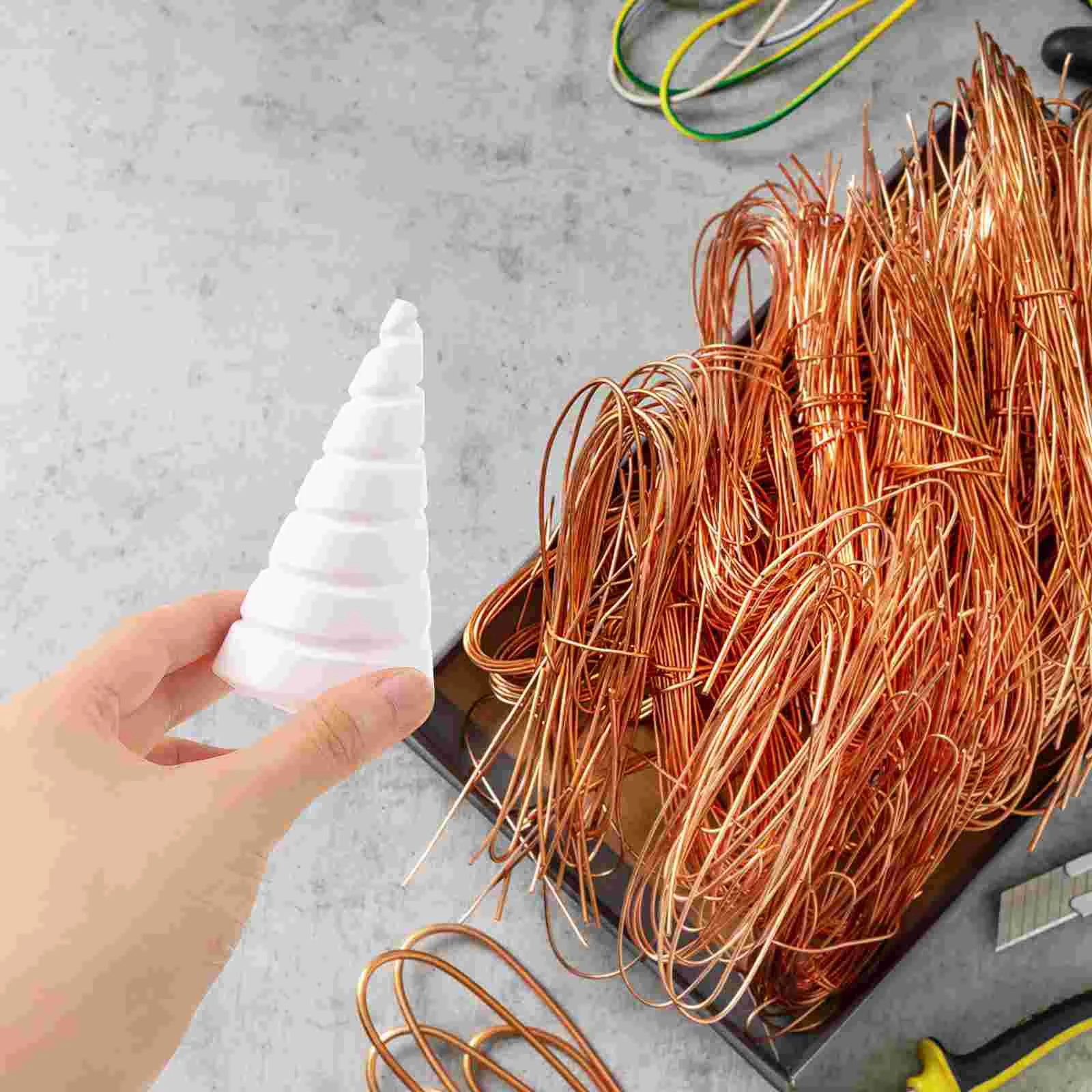 

2 Pcs Garden Wire Making Tool Copper Plastic Supplies Stakes Gardening Tools