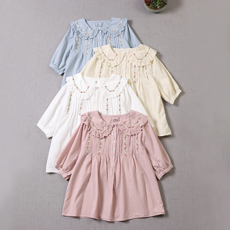 

Sweet Mori embroidered cotton shirt Women Half Sleeve Casual Top