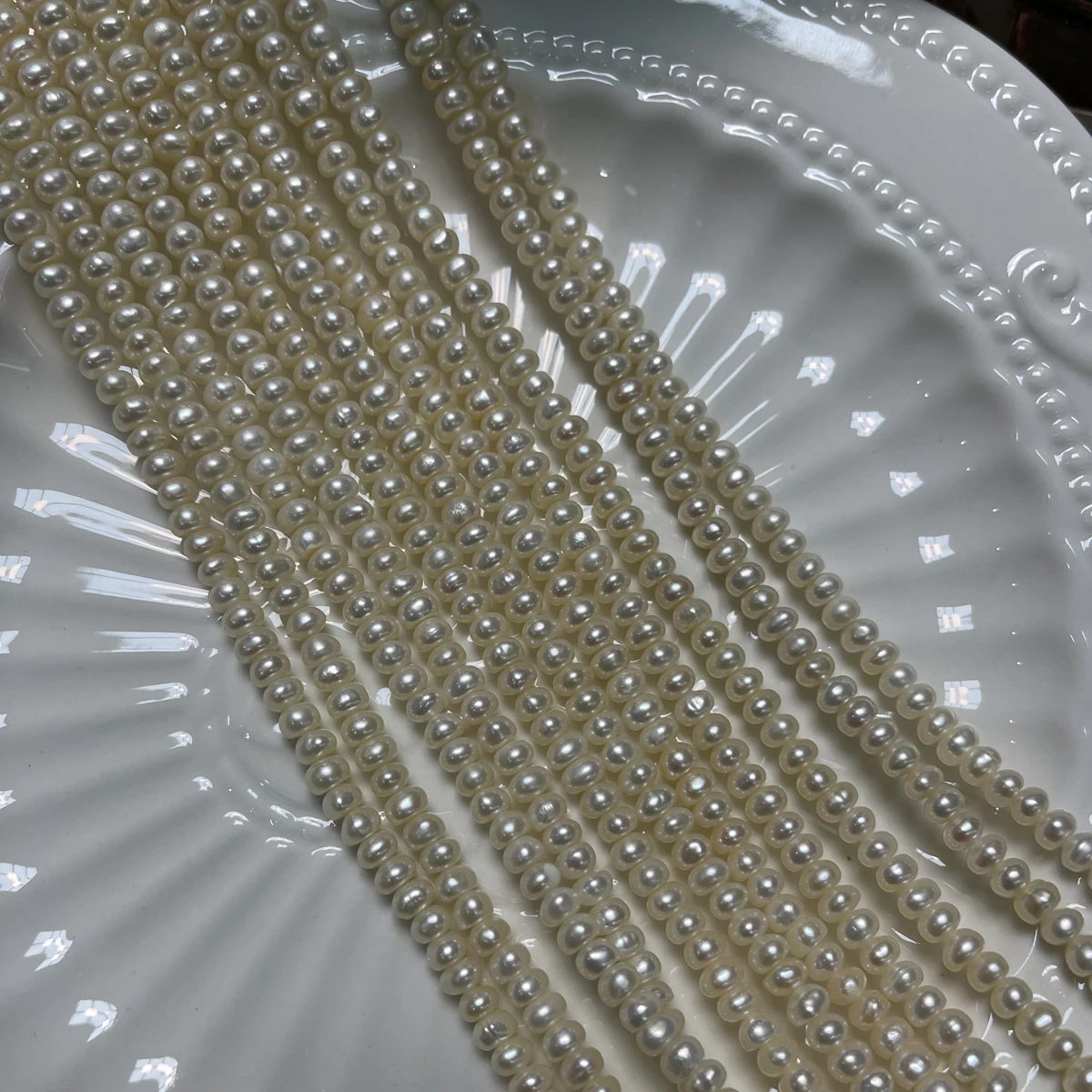 Hot Sale Natural Freshwater Pearl Rice-Shaped Isolation Beads For Jewelry Making DIY Bracelet Earring Necklace Accessories