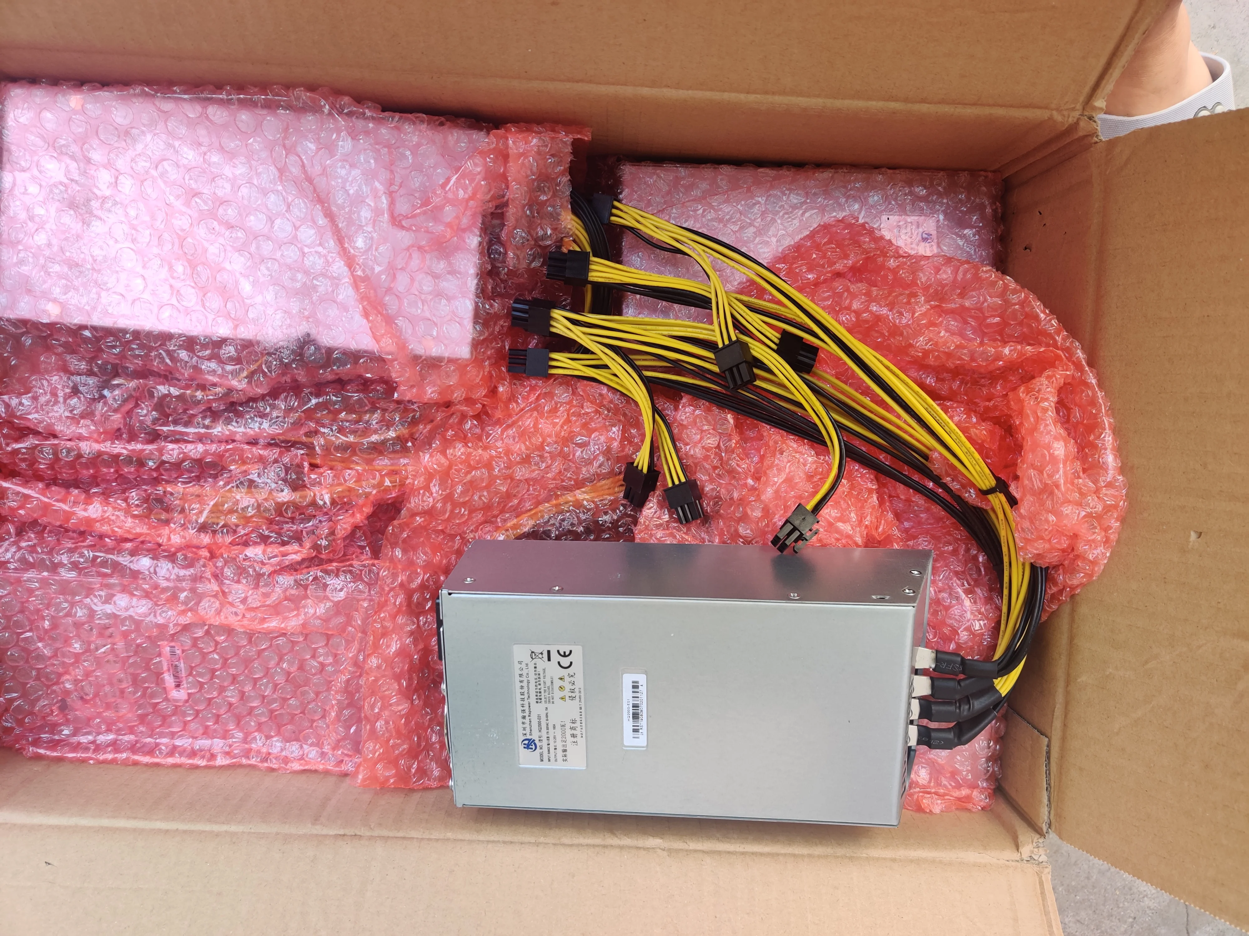 Новый блок питания BTC ETH ZEC LTC DASH Miner 2000 Вт для Antminer S9 S9j S9k SE L3 + E3 Z9 Z11 T9 Innosilicon A9 Ebit E9i PSU |