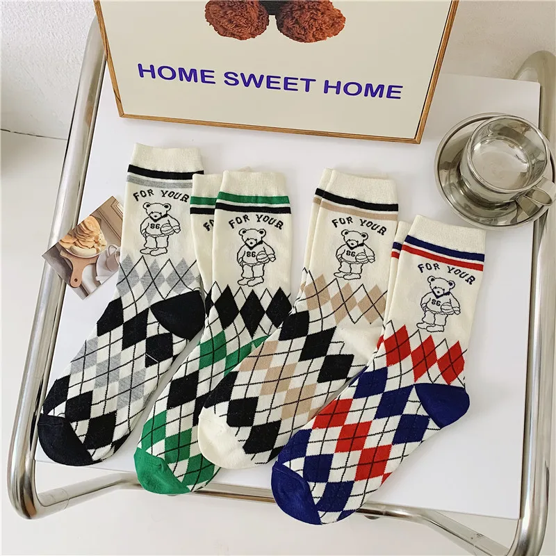 

Net red women's tube socks Spring and autumn cotton pure Japanese lovely stockings versatile diamond lattice bear