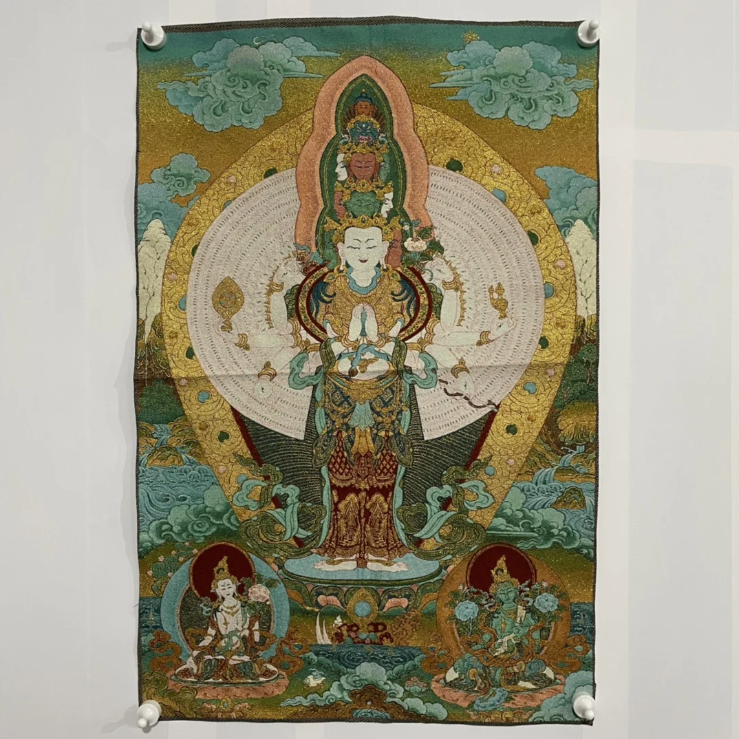 

Thangka Embroidery Thousand-handed Guanyin Size: 60X90CM
