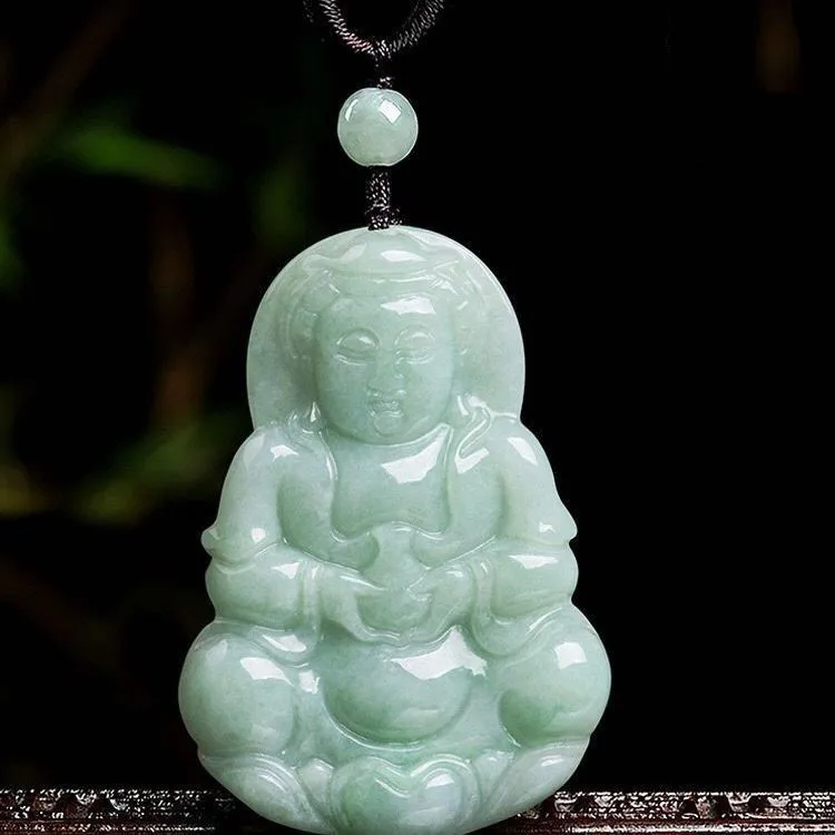 

Natural Myanmar Jade Guanyin Pendant Men's Safe Joker Jade Pendant Pendant