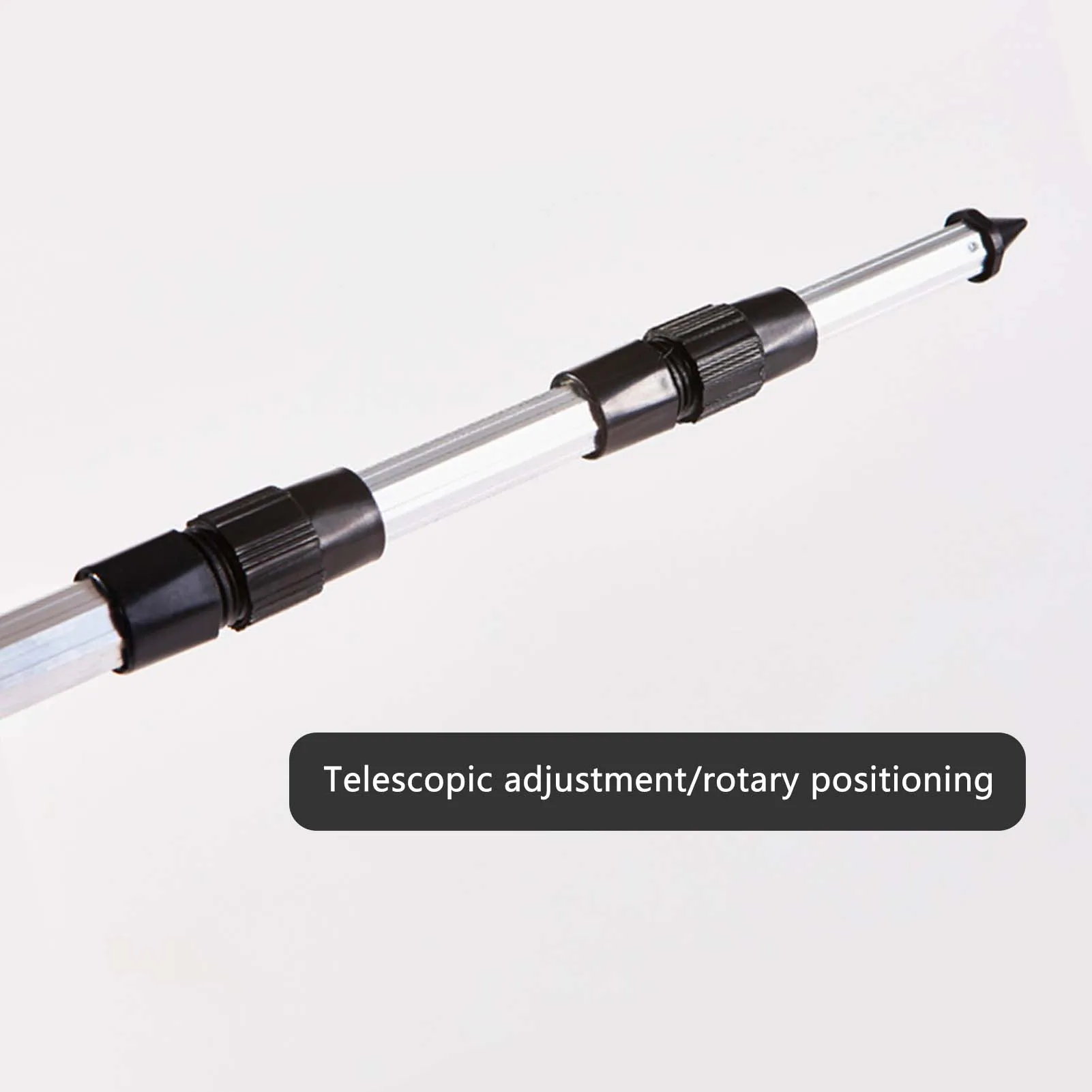 Держатели для удочек банковской рыбалки легко собираются и демонтируются